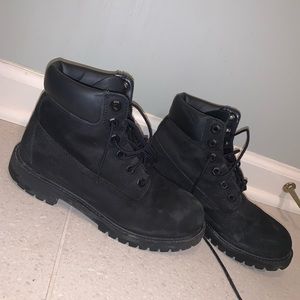 Black Timberlands